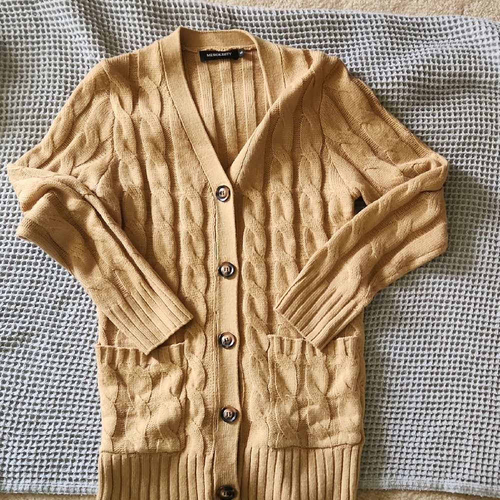 Women's Cable Knit Cardigan Sweater